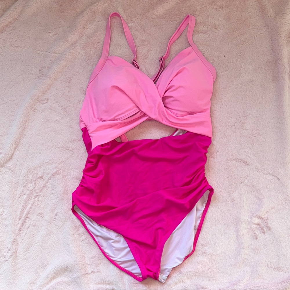 Pink Cut Out Swimsuit ** Bundle 5+ items and name your offer!!! 💖💞
